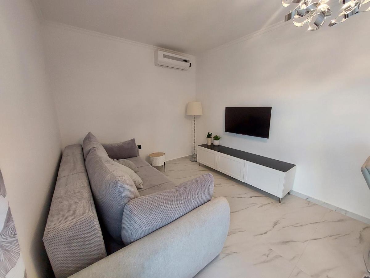 Apartments Rajna Чижичи Экстерьер фото
