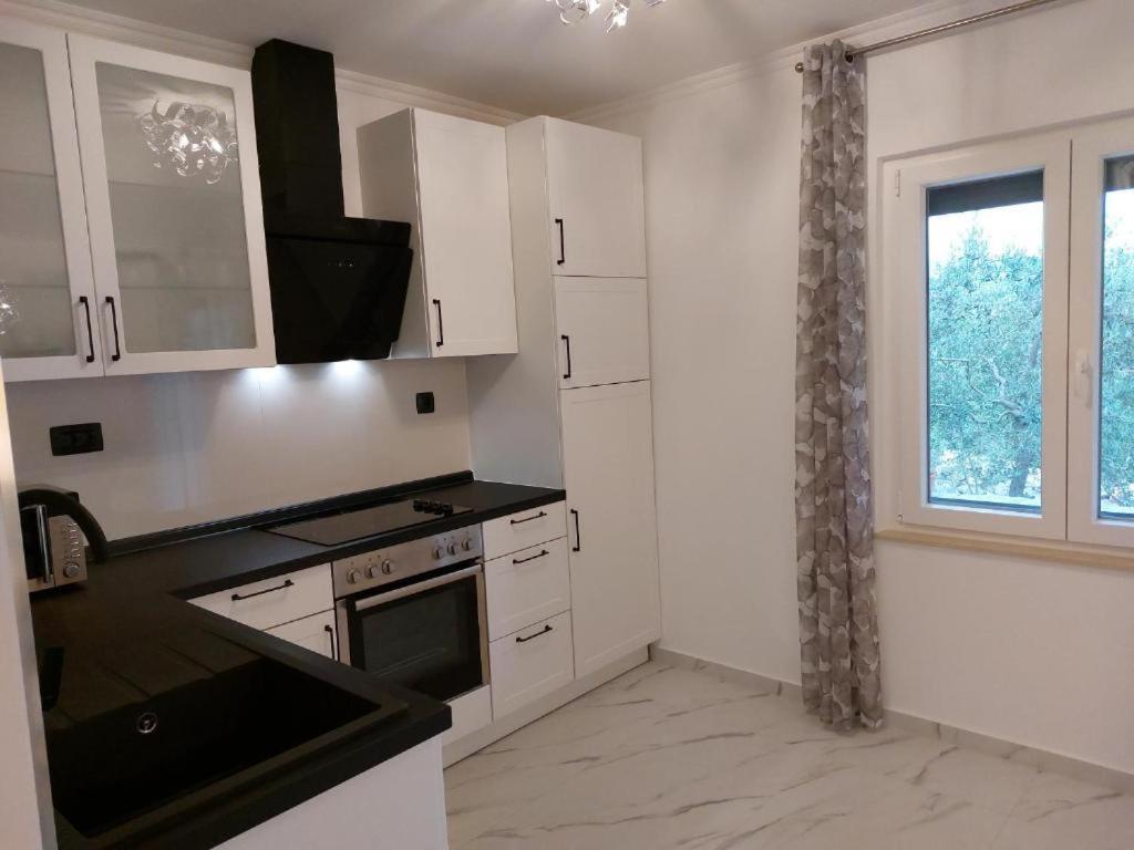Apartments Rajna Чижичи Экстерьер фото