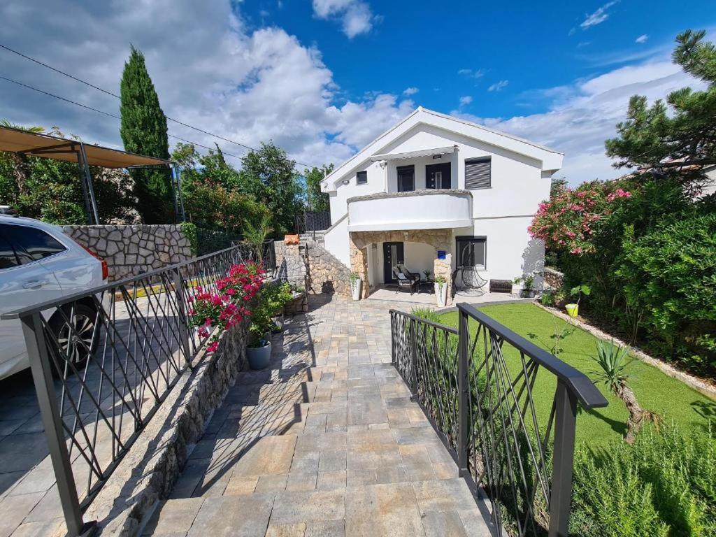 Apartments Rajna Чижичи Экстерьер фото